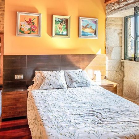 2 Bedroom Amazing Home In מורוס מראה חיצוני תמונה